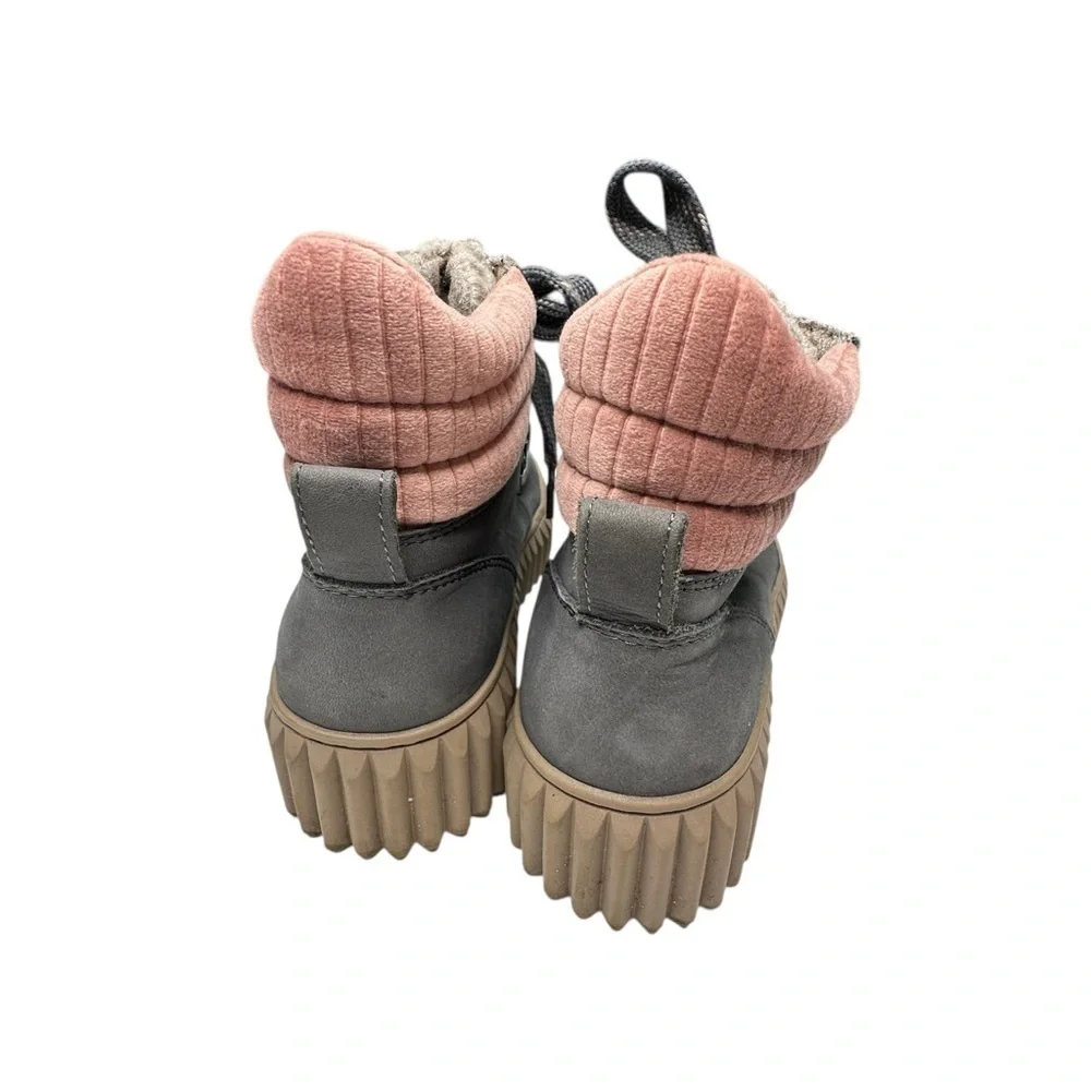 Sam Edelman Reve Gray and Pink Winter Boots size 6.5